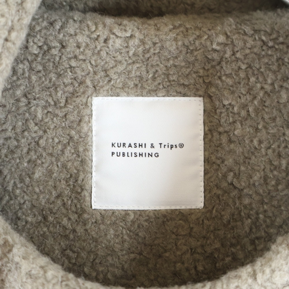 NO BRAND(ノーブランド) kurashi&trips PUBLISHING クラシ&トリップスパブリッシング ノーカラーボアジャケット コート レディース ライトグレー 903-709-4016-X