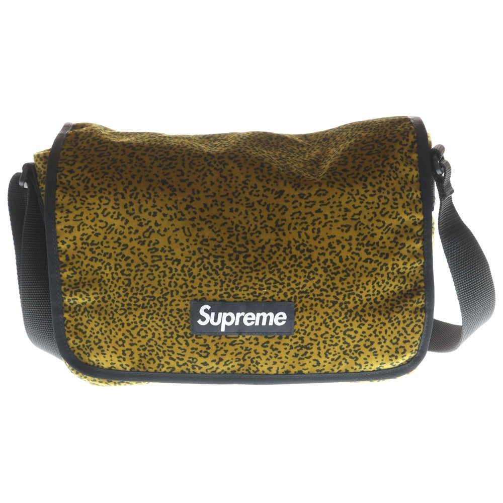 SUPREME(シュプリーム) 25AW Velvet small Messenger Bag べルベット レオパード柄 スモール メッセンジャーバッグ イエロー