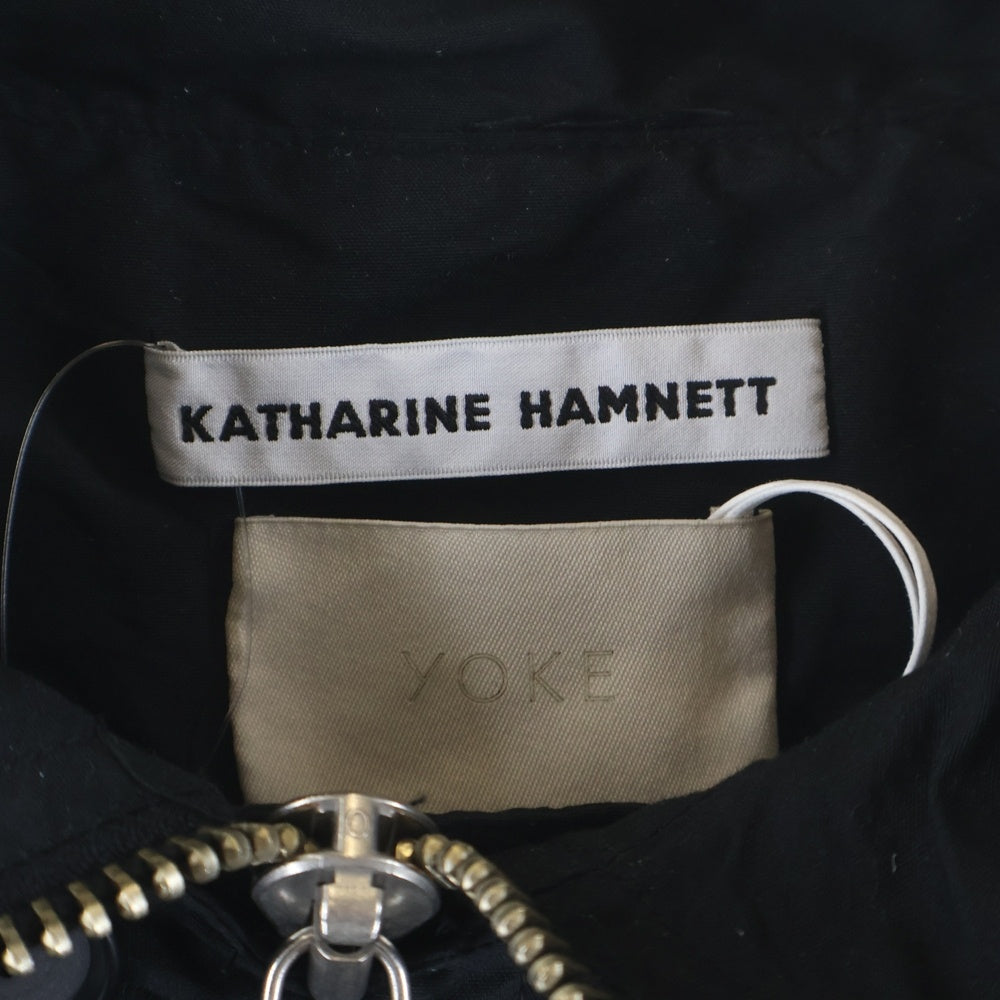 YOKE(ヨーク) 25AW ×KATHARINE HAMNETT RECYCLE POLYESTER HALF COAT キャサリンハムネット リサイクル ポリエステル ハーフコート YK25FW01128C-KH