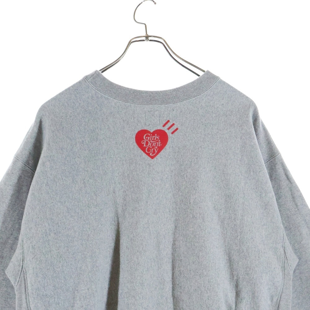 HUMAN MADE(ヒューマンメイド) 23SS × GIRLS DONT CRY ガールズドントクライ ロゴプリント クルーネックリブスウェット グレー XX25CS006