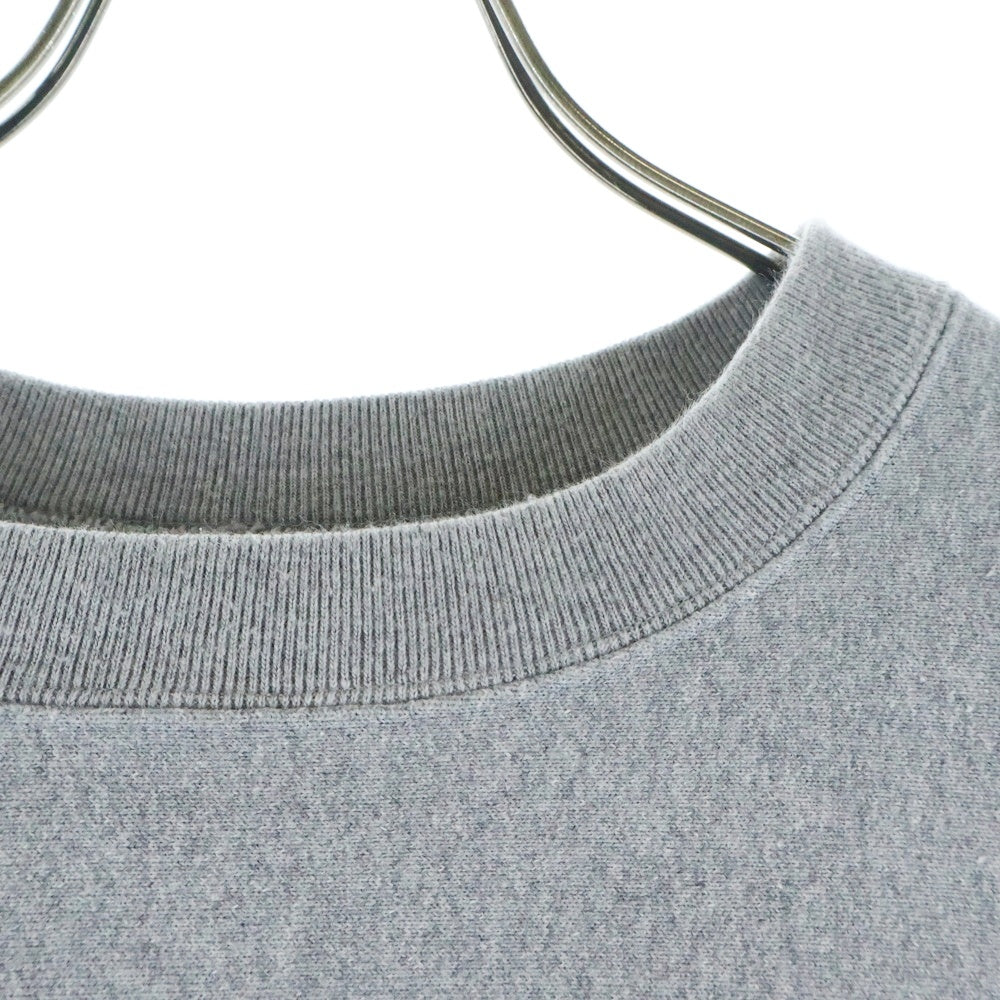 HUMAN MADE(ヒューマンメイド) 23SS × GIRLS DONT CRY ガールズドントクライ ロゴプリント クルーネックリブスウェット グレー XX25CS006