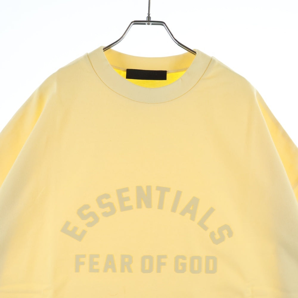 FEAR OF GOD ESSENTIALS(フィアオブゴッド エッセンシャルズ) CREWNECK T-SHIRT フロントエンブロイダリー クルーネック半袖カットソーTシャツ イエロー 125SP24200