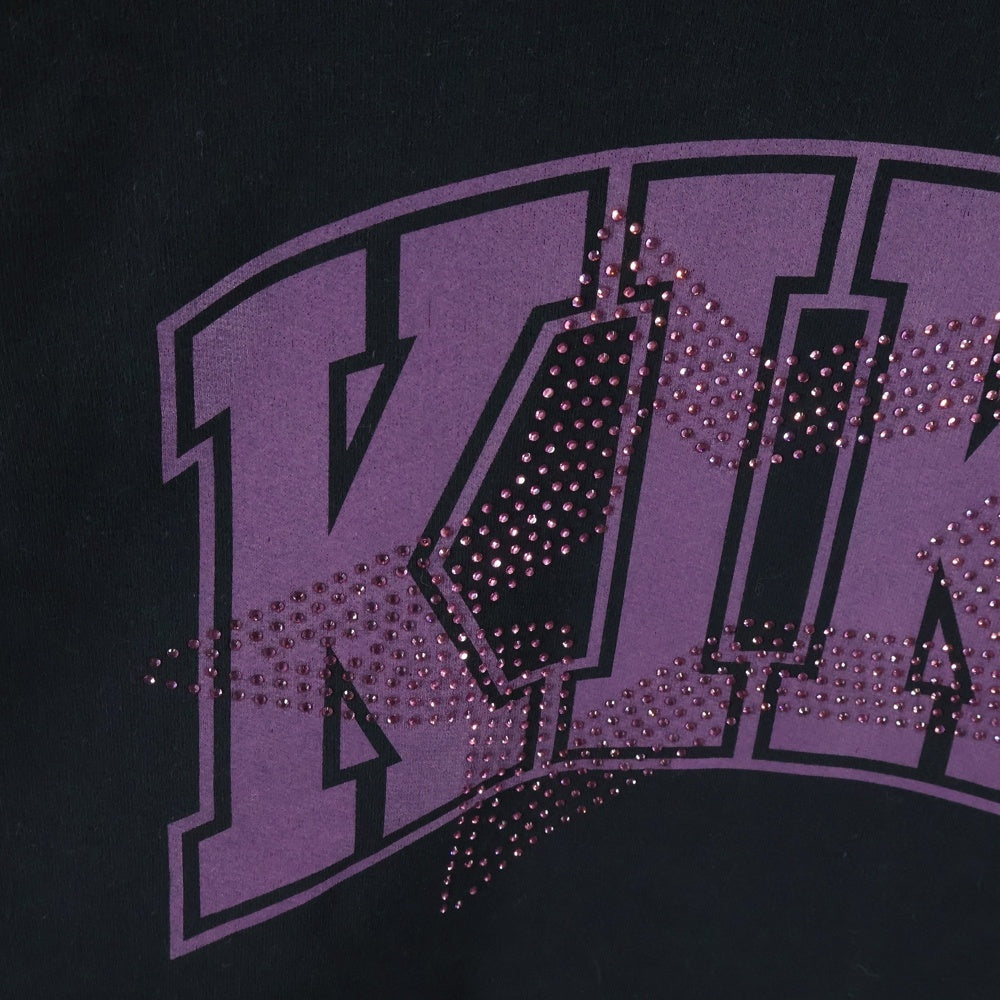 NO BRAND(ノーブランド) ALTER EGO KIKI HOODIE アルターエゴ フロントプリント カンガルーポケット ラインストーン プルオーバースウェットパーカー ブラック/パープル
