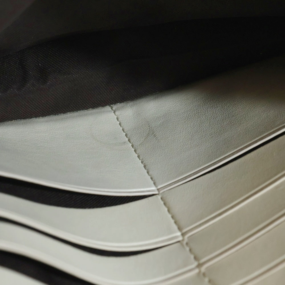 COACH(コーチ) フローラルデザイン ロゴパッチ レザー ショルダーバック ベージュ F26007 レディース