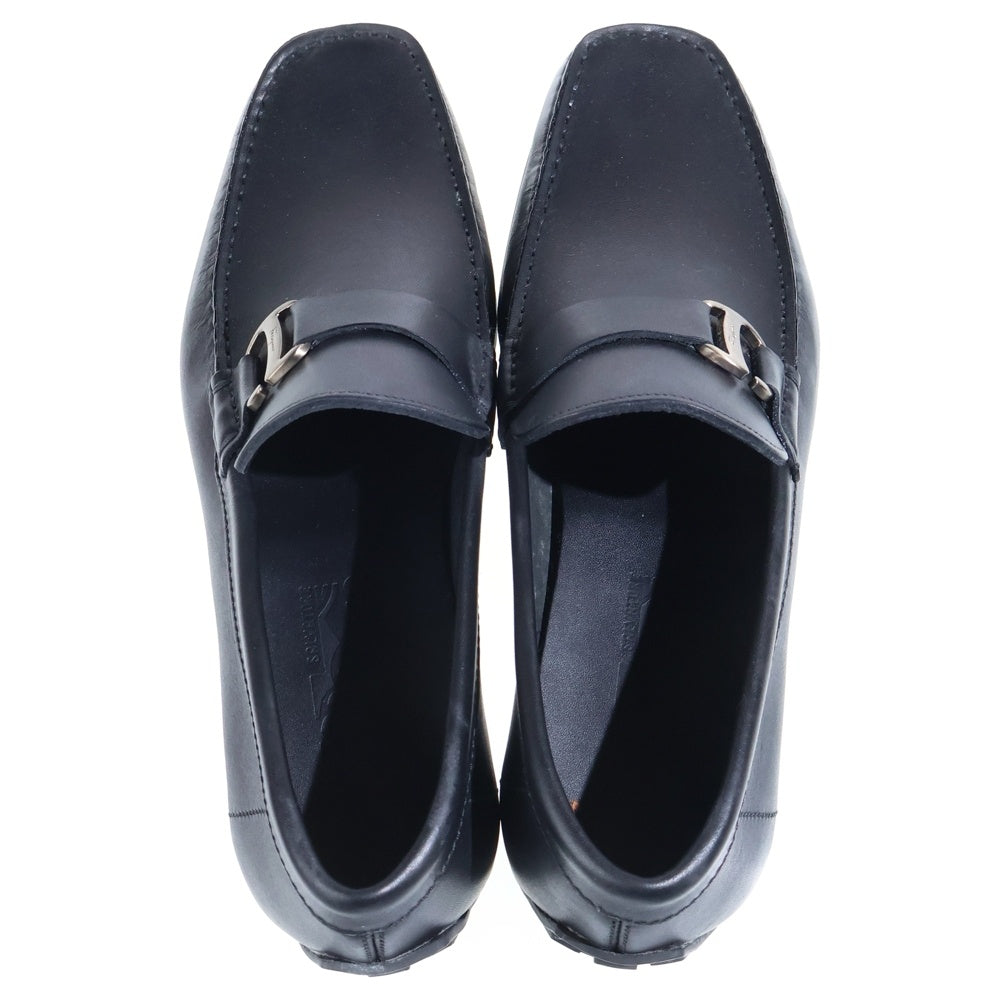 Salvatore Ferragamo(サルヴァトーレ フェラガモ) スクエアトゥ フロントアジャスター レザーローファー ブラック UR 00385 EE