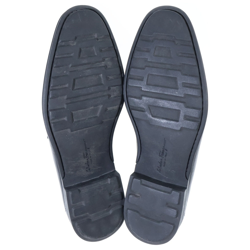 Salvatore Ferragamo(サルヴァトーレ フェラガモ) スクエアトゥ ホースビット レザーローファー ブラック UR 92826 EE