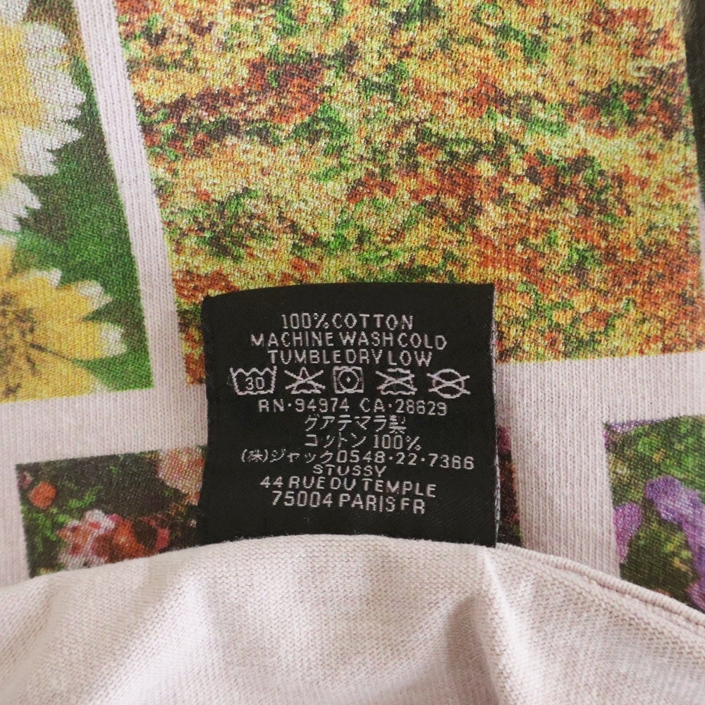 STUSSY(ステューシー) 23SS FLOWER GRID PIGMENT DYERD TEE フラワーグリッド ピグメントダイ バックプリント クルーネック半袖Tシャツ カットソー ピンク 1904884H