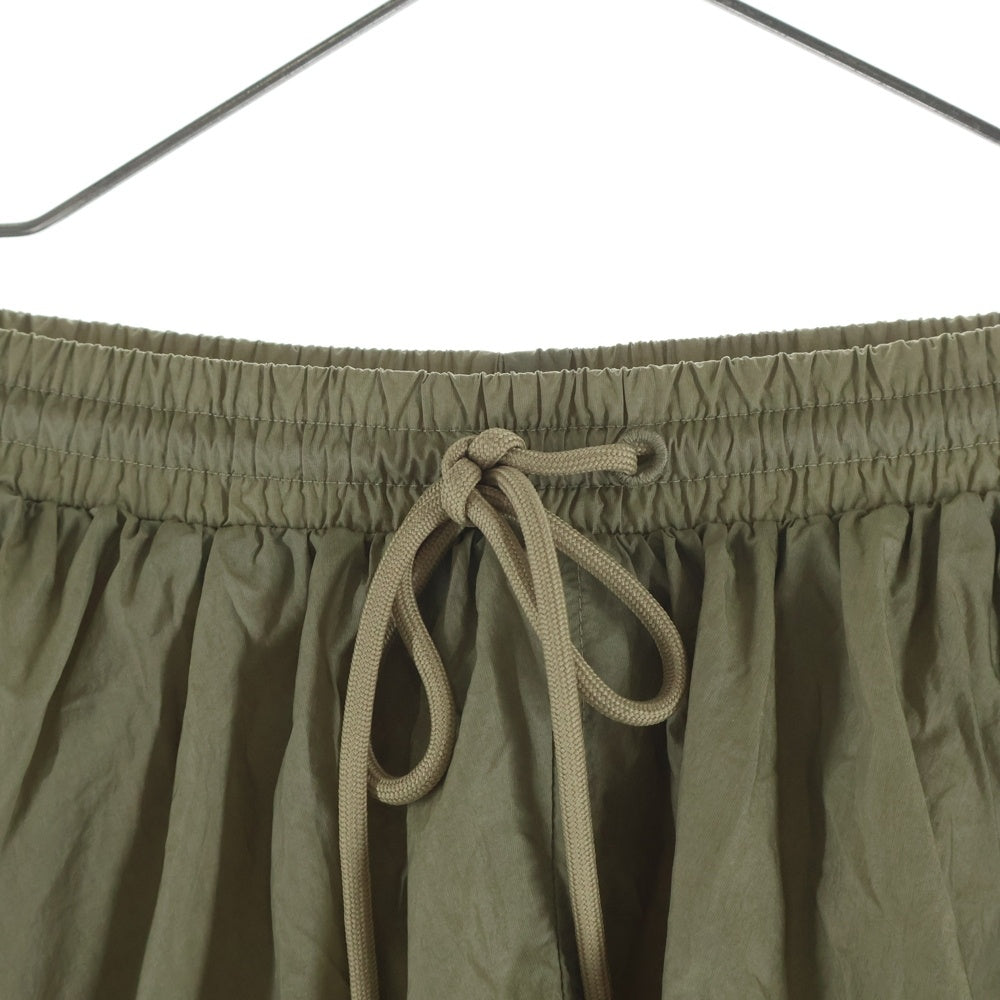 adidas(アディダス) ADIBREAK SKIRT アディブレイク サイドボタンスリット ナイロンスカート グリーン レディース HC6567