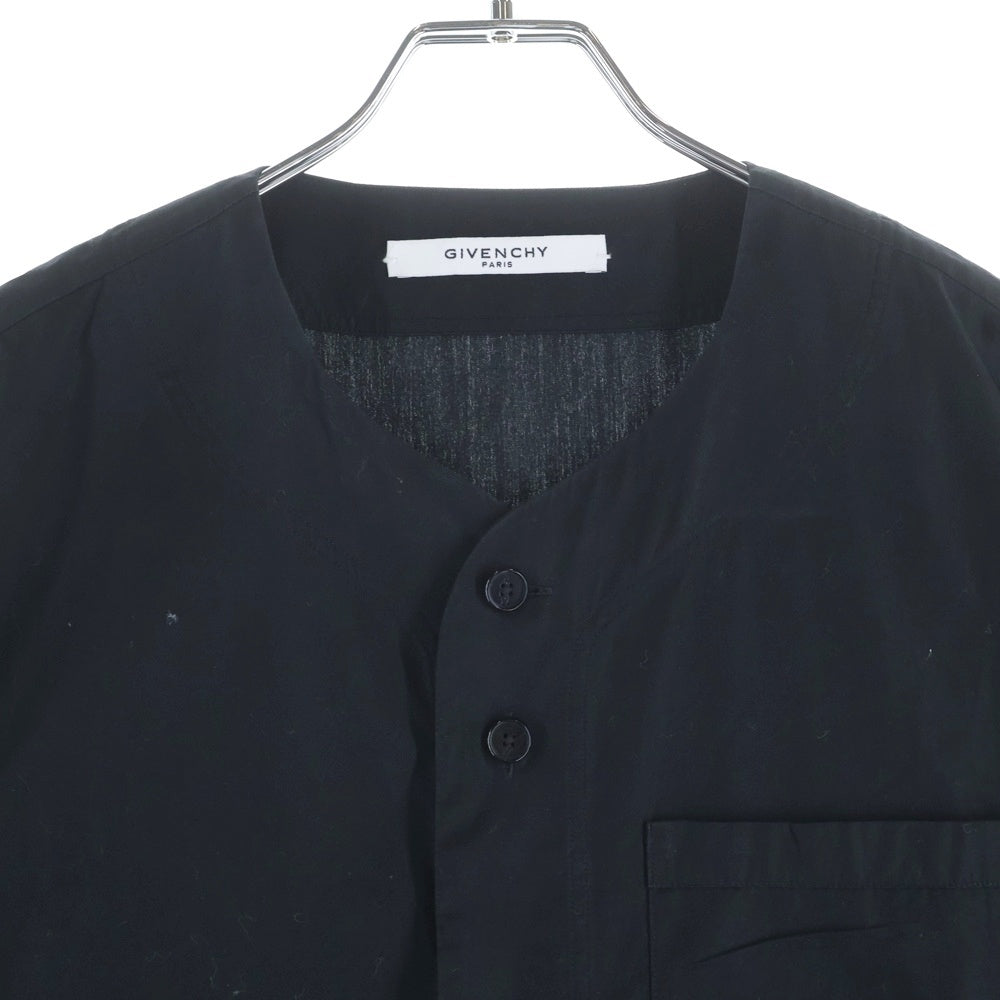 GIVENCHY(ジバンシィ) 15SS 17バックプリント ノーカラー ボタンアップ 胸ポケット コットン半袖シャツ ブラック 15S 6023 300