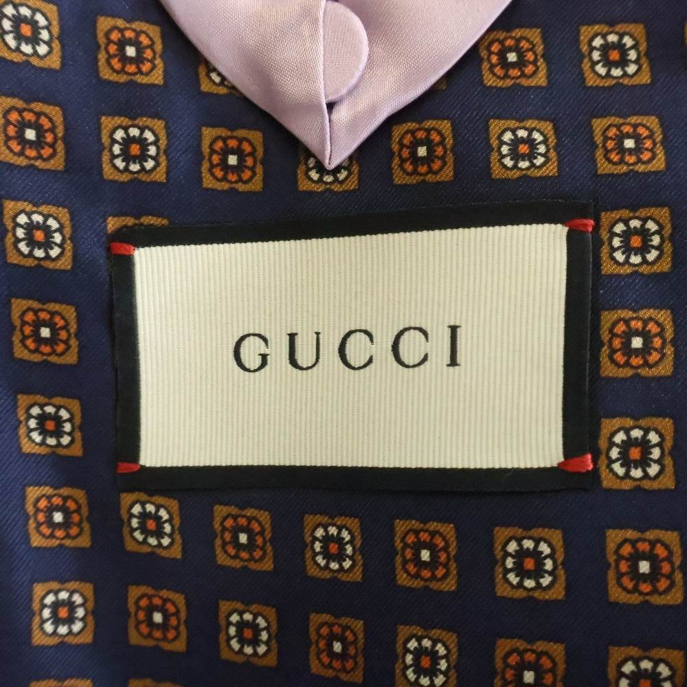 GUCCI(グッチ) 総柄シルク裏地 ビー刺繍パッチ セミノッチラペル テーラードジャケット センタープリーツ スラックス セットアップスーツ ブラック 452593 Z592B