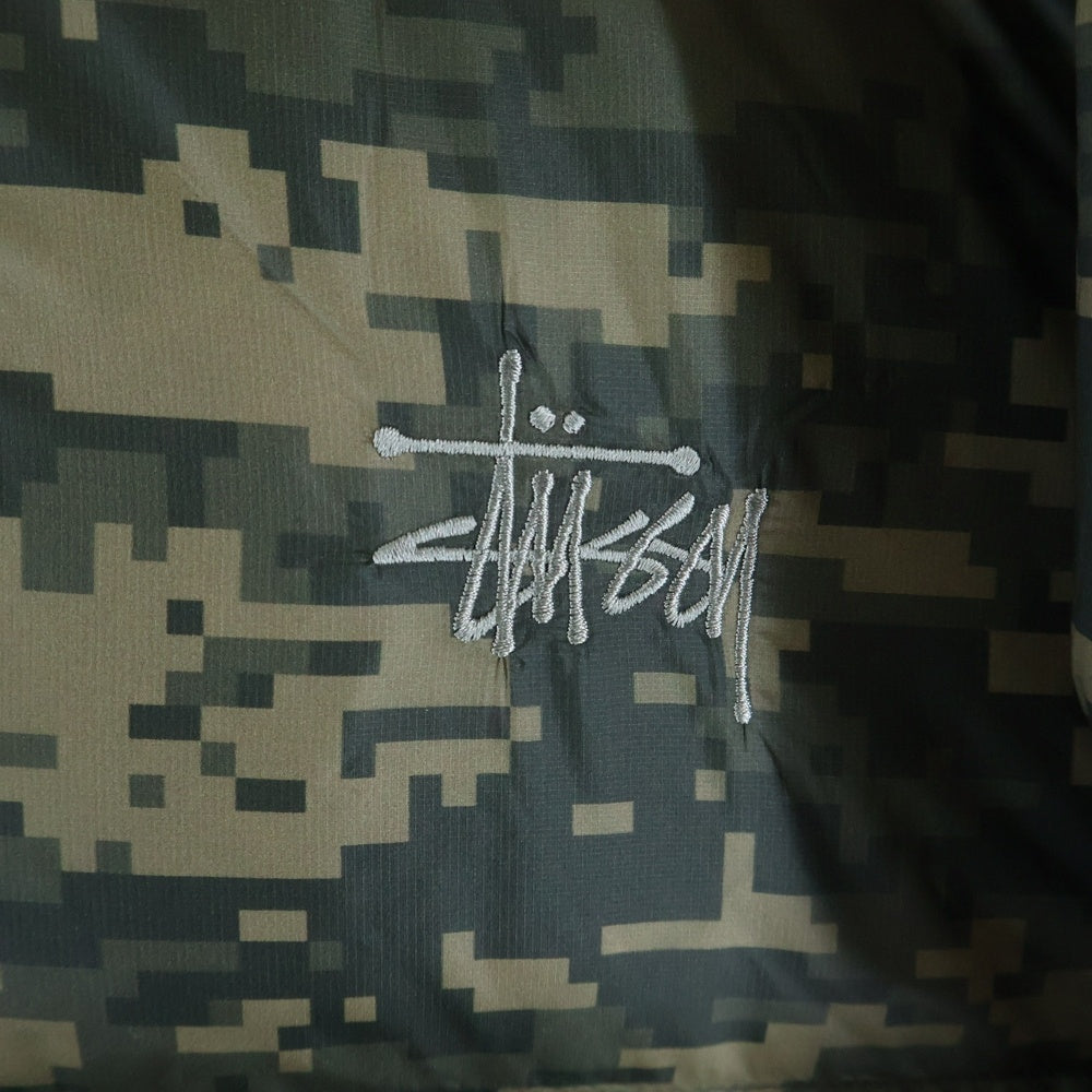 STUSSY(ステューシー) MICRO RIPSTOP DOWN JACKET デジタルカモ マイクロリップストップ ダウンジャケット カーキ 115877