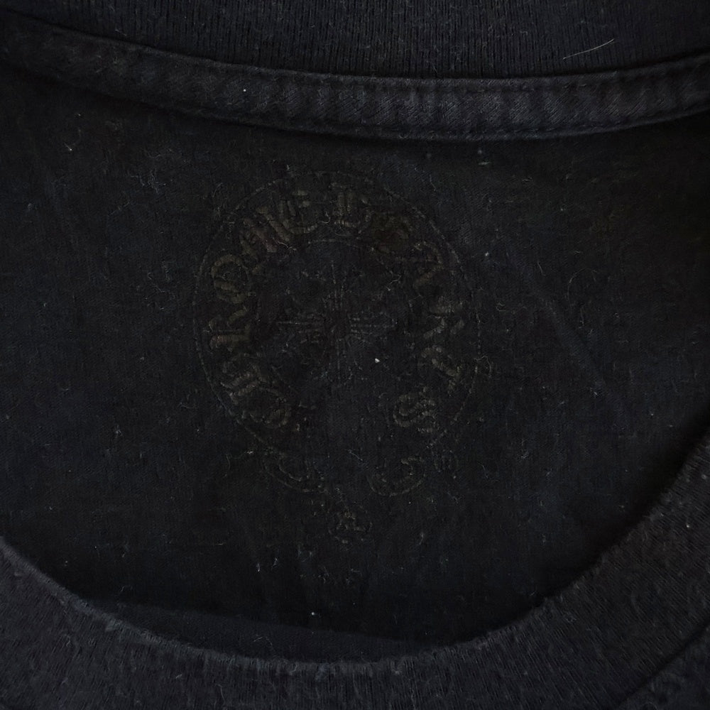 CHROME HEARTS(クロムハーツ) スクロールプリント アームロゴ バックプリント クルーネック 長袖Tシャツカットソー ブラック