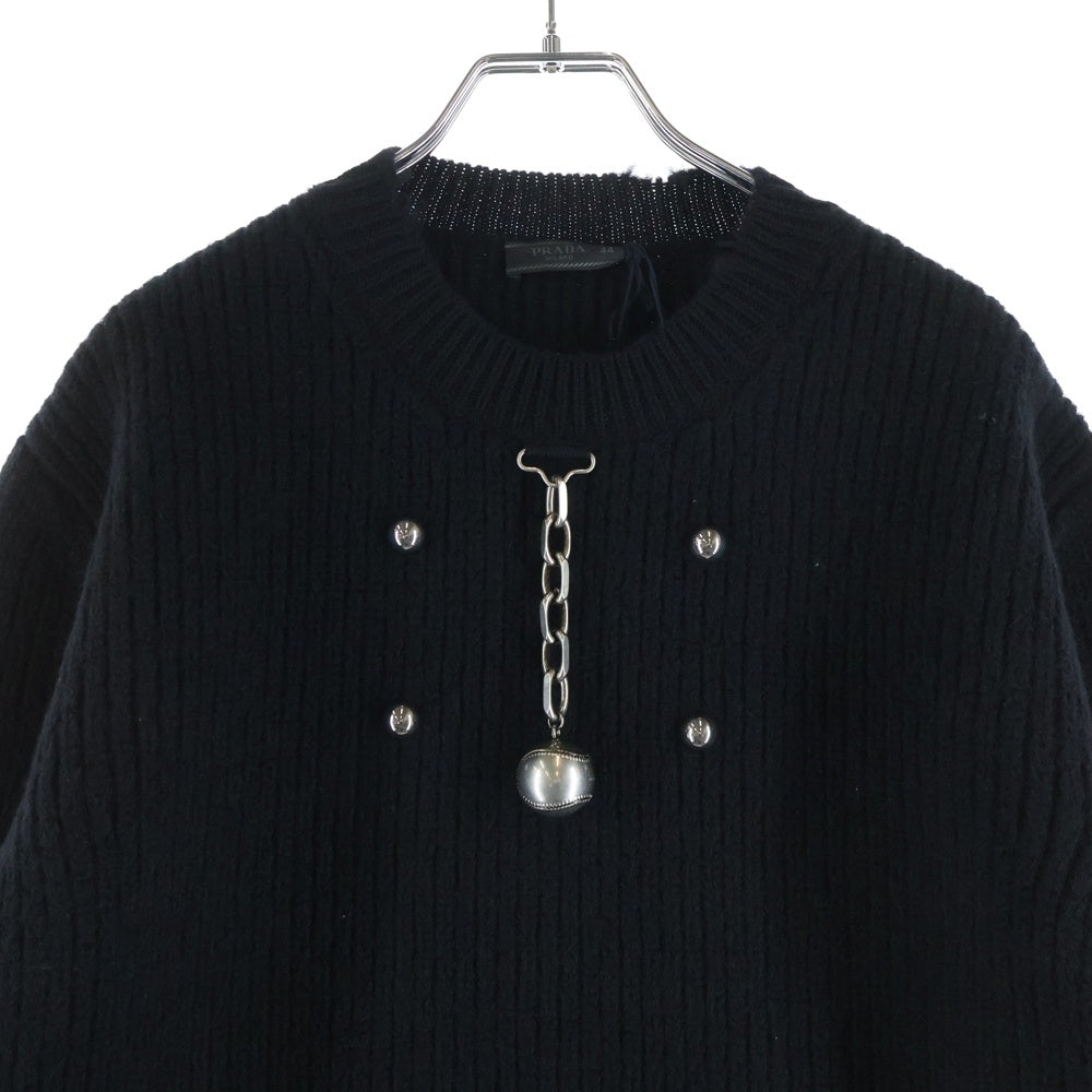 PRADA(プラダ) Black Wool Crew-neck Sweater With Pendant ブラック ウール ペンダント付き クルーネックニットセーター UMF129