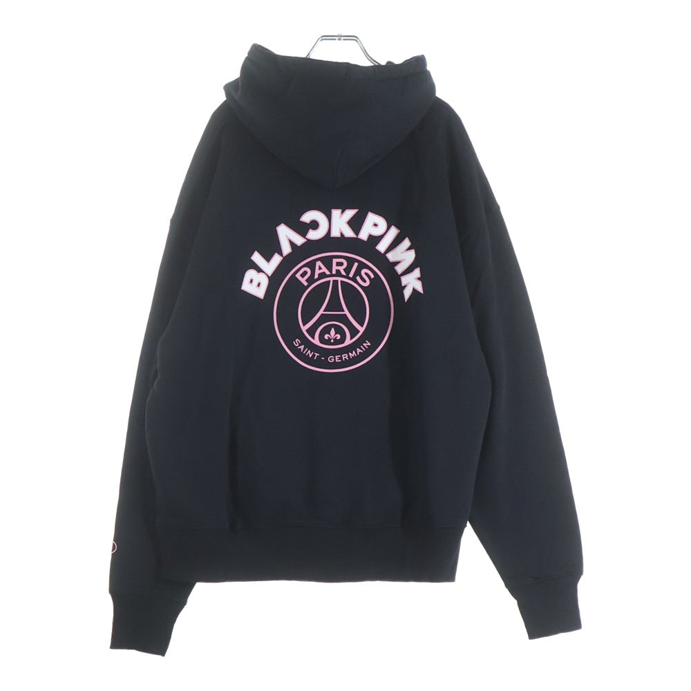 PARIS SAINT-GERMAIN(パリサンジェルマン) ×BLACKPINK ELEVATED GRAPHIC HOODIE エレベイテッド グラフィック プルオーバースウェットパーカー フーディー ブラック ST856-BLKPSG-BPP