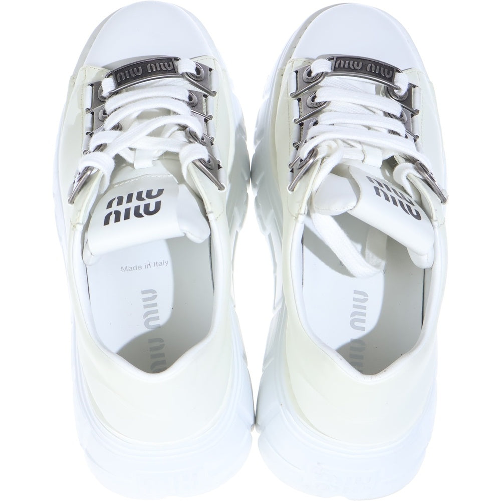miumiu(ミュウミュウ) レースアップ レザーダービーシューズ ローカットスニーカー レディース ホワイト 5E679D
