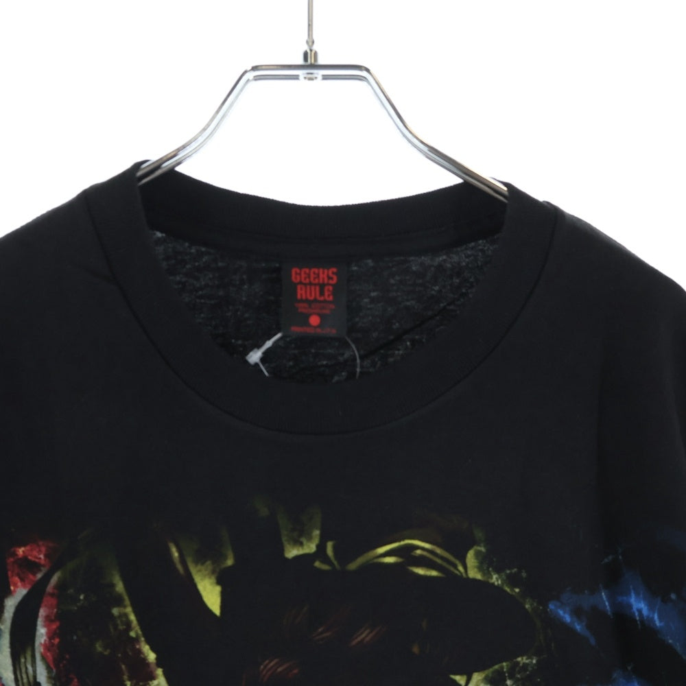 GEEKSRULE(ギークスルール) ×HELLSING ヘルシング セラス・ヴィクトリア シルクスクリーンプリント クルーネックプルオーバー 半袖Tシャツカットソー ブラック