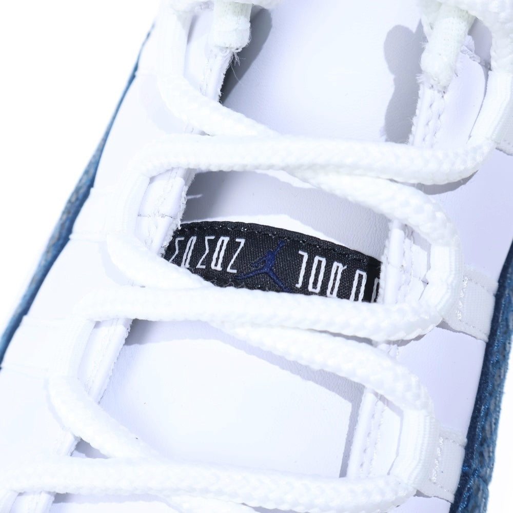 NIKE(ナイキ) AIR JORDAN 11 RETRO LOW LE SNAKESKIN エアジョーダン11 レトロ スネークスキン ローカットスニーカー ホワイト/ブルー US13/31cm CD6846-102