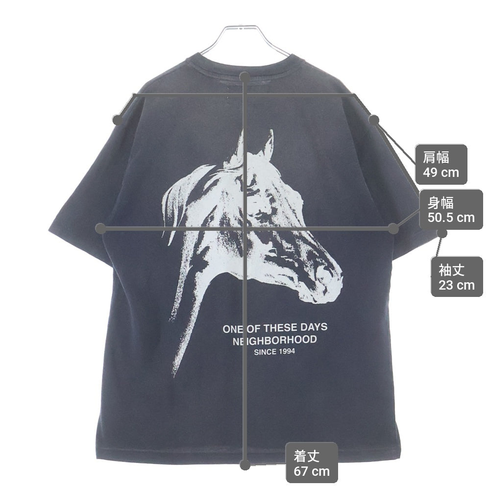 NEIGHBORHOOD(ネイバーフッド) 25AW×ONE OF THESE DAYS ワン オブ ジーズ デイズ サベージ加工 両面プリント クルーネック 半袖ポケットTシャツ カットソー ブラック 252FPODN-CSM03