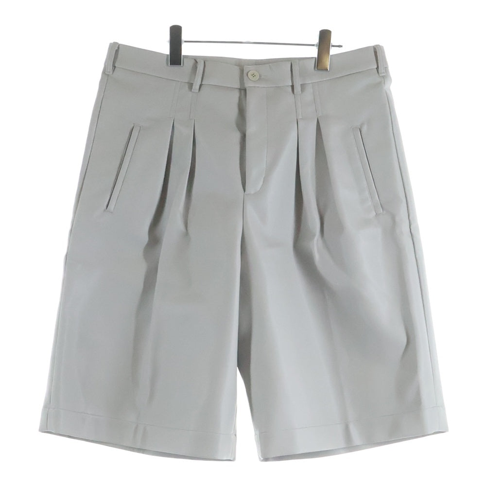 MAISON KITSUNE(メゾンキツネ) 20SS LARGE PLEATED BERMUDA ラージプリーテッドバミューダ レザー ジップフライ ハーフパンツ グレー EM01402LA0001