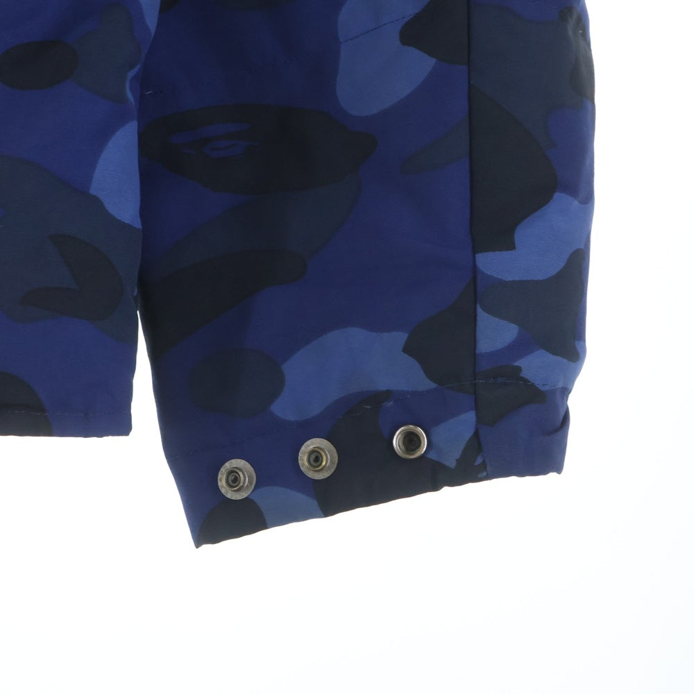 A BATHING APE(アベイシングエイプ) カモ柄 ファーフーデッドダウンジャケット ブルー