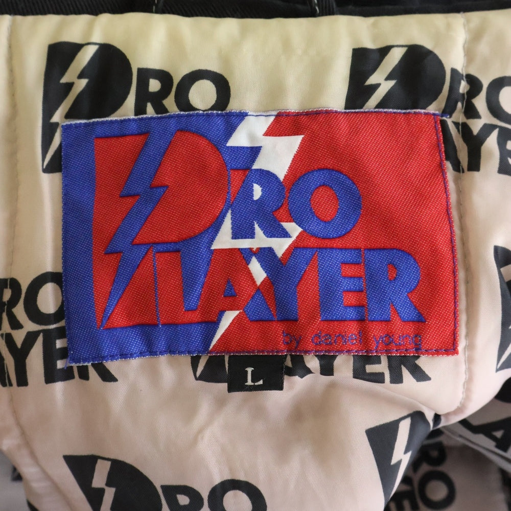NFL(エヌエフエル) PRO PLAYER ロゴワッペン ラスベガス レイダース ステッチデザイン スタジアム ジップ ジャケット ブラック/ピンク