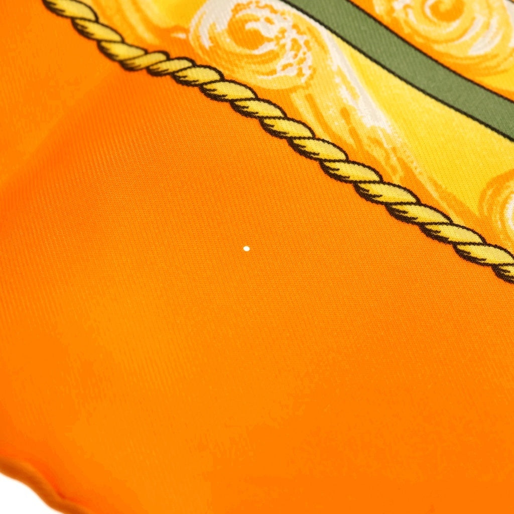 HERMES(エルメス) カレ90 Vive le Vent シルクスカーフ オレンジ レディース