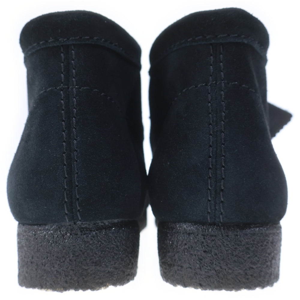 Clarks(クラークス) WALLABEE BTICTD ワラビー ブラックスエード ミッドカットシューズ ブラック 261695047060