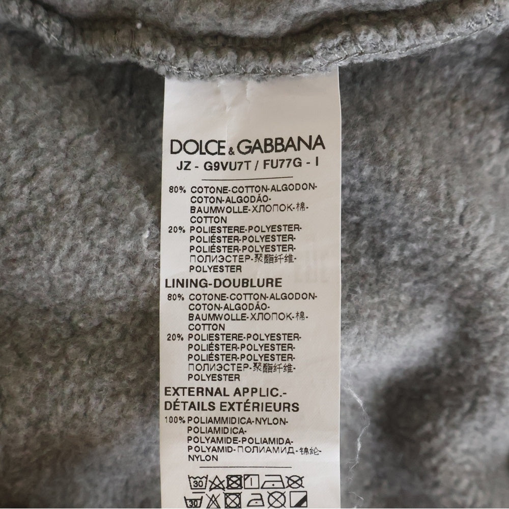 DOLCE & GABBANA(ドルチェアンドガッバーナ) GRAPHIC LOGO HOODIE グラフィックロゴプリント プルオーバーフーディー パーカー グレー G9VU7T
