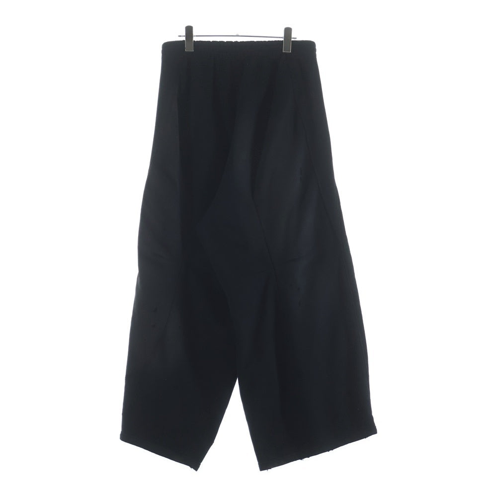 Needles(ニードルス) 25AW DECONSTRUCTED H.D.SWEAT PANT ロゴプリント ダメージデザイン デコンストラクテッド ヒザデル スウェットパンツ ブラック RW337