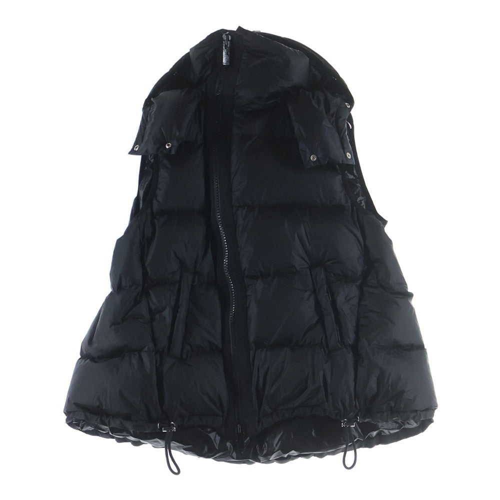 Sacai(サカイ) DOWN VEST フレアシルエット フーデッド ダウンベスト ブラック 17-03393