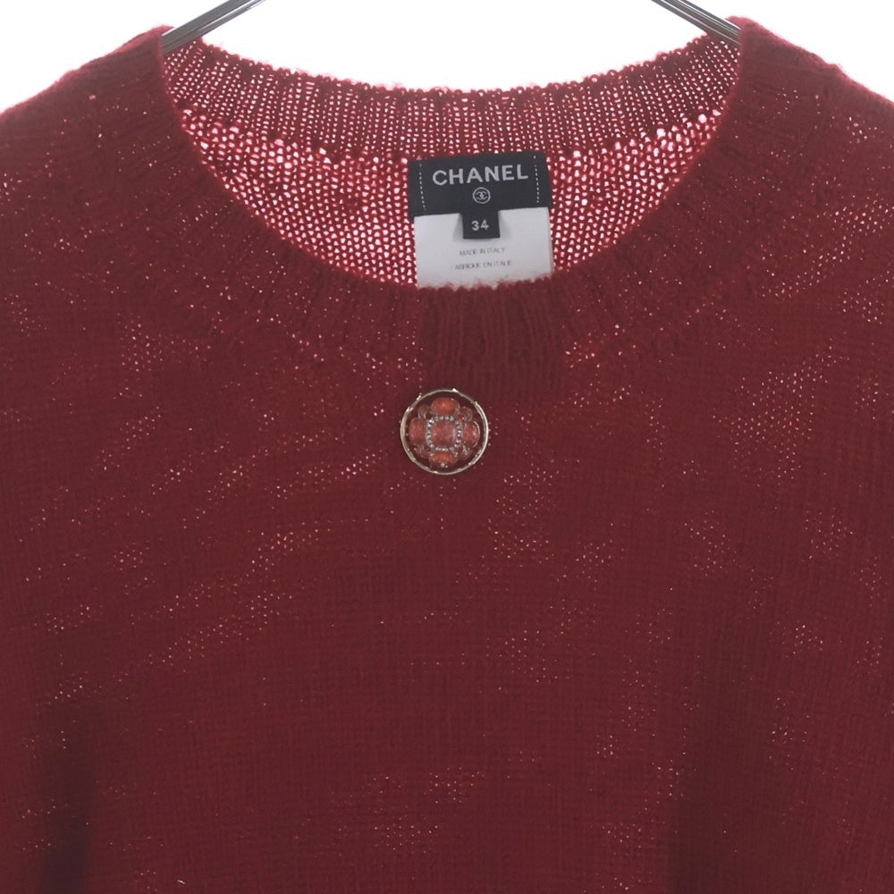 CHANEL シャネル フラワーブローチ ウール サイドライン クルーネックニット セーター レディース レッド P77494K11190 CHANEL(シャネル) フラワーブローチ ウール サイドライン クルーネック