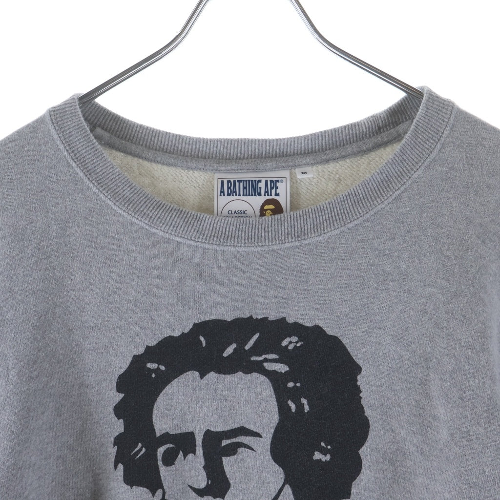 A BATHING APE(アベイシングエイプ) 22SS クラシック ベイシングエイプ リラックスフィット ロゴプリントクルーネックスウェットシャツ 001SWI701003M