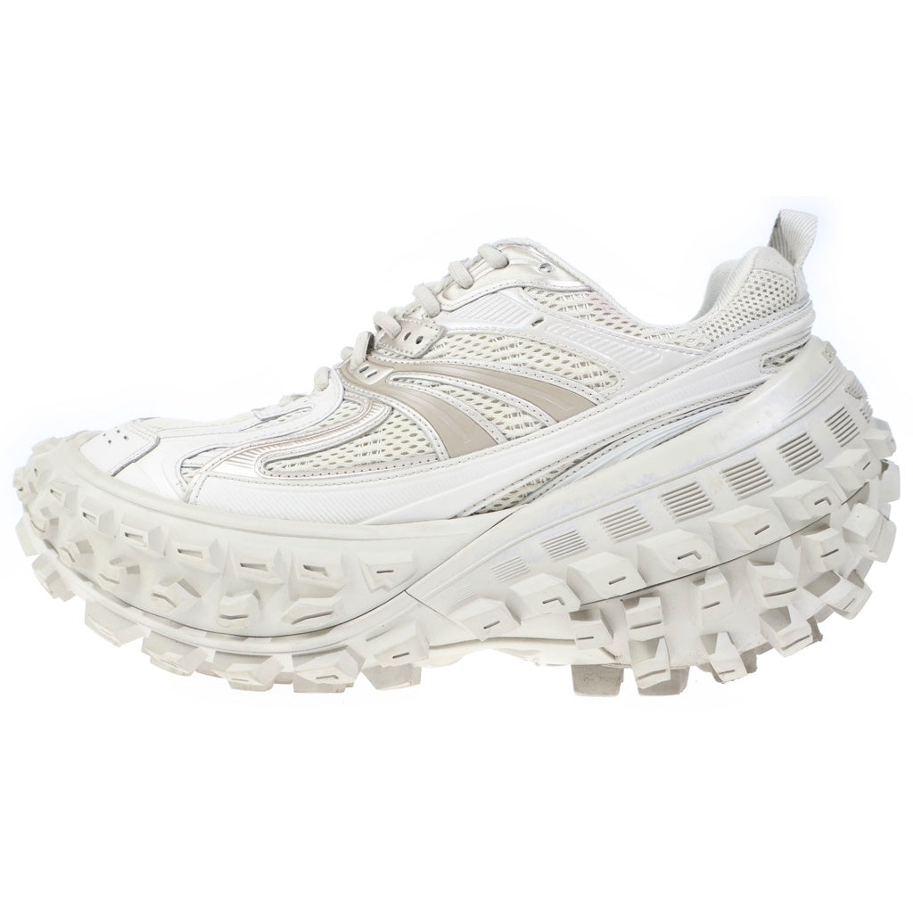 BALENCIAGA(バレンシアガ) DEFENDER BOUNCER ディフェンダー バウンサー ローカットスニーカー ベージュ 685613