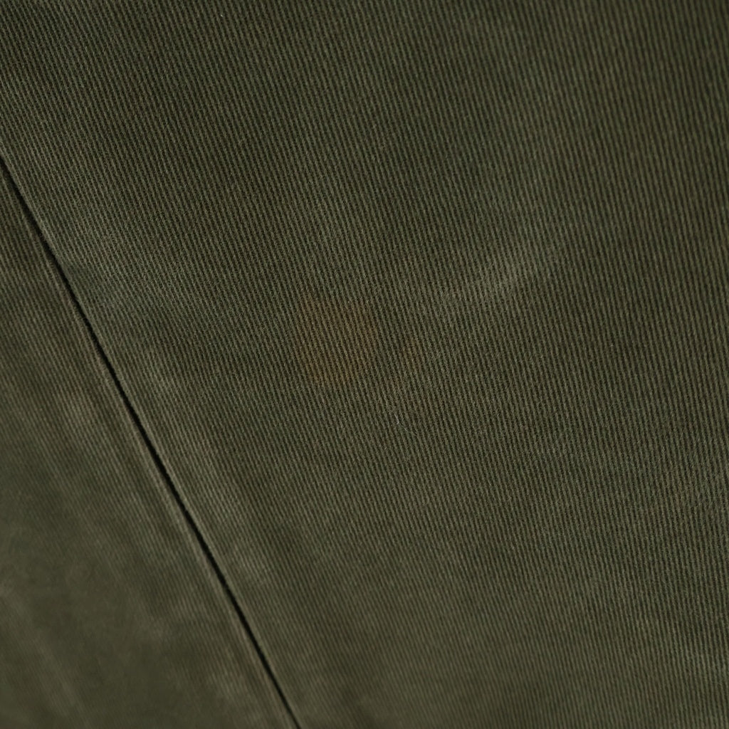 cmmawear(コマウェア) CALATHEA CURVED SEAM TROUSERS カラテア カーブド サイドジップ ジップフライパンツ カーキ