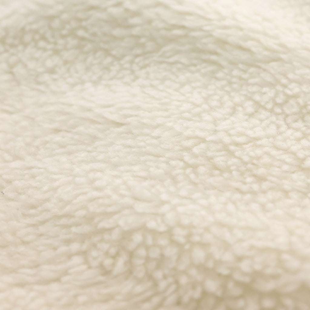 BALENCIAGA(バレンシアガ) 3B LOGO SOFT PADED BLANKET ロゴデザイン ソフト ブランケット ホワイト 673510 レディース