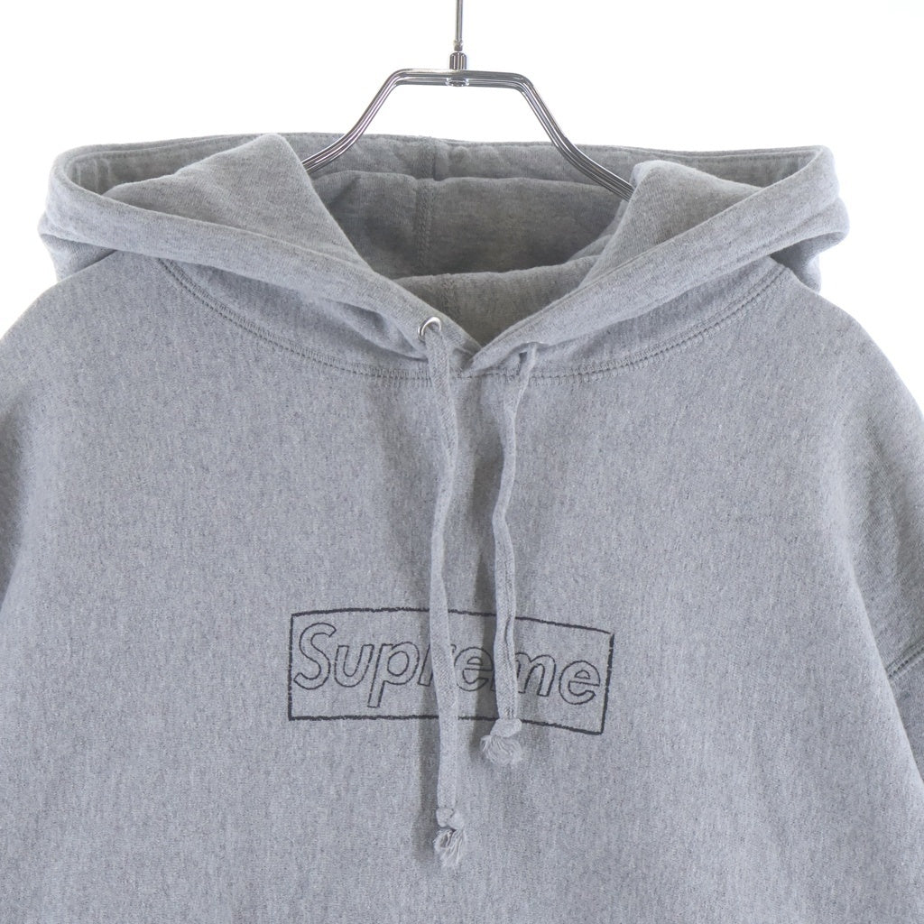 SUPREME(シュプリーム) 21SS ×KAWS Chalk Logo Hooded Sweatshirt カウズ チョーク ロゴ プルオーバースウェットパーカー フーディー グレー
