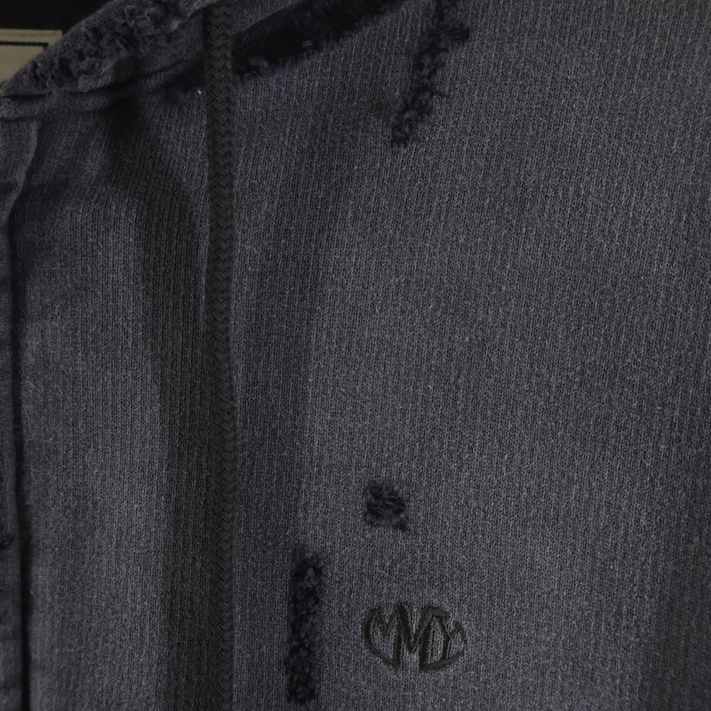 MAISON MIHARAYASUHIRO(メゾンミハラヤスヒロ) 26SS AMATEUR SEWN LIKE ZIP-UP HOODIE ロゴエンブロイダリー アマチュアシーンライク ジップアップスウェットフーディー ブラック A15PK541