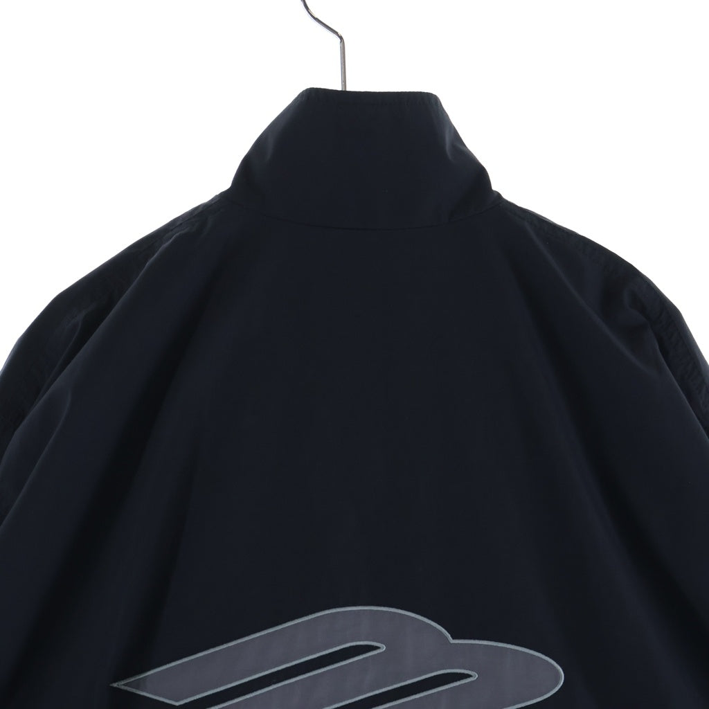 BALENCIAGA(バレンシアガ) 26SS 3B FOOTBALL TRACKSUIT JACKET 3Bフットボール 両面ロゴ刺繍 ナイロントラックジャケット ジップアップブルゾン ブラック 857734 TPQ38