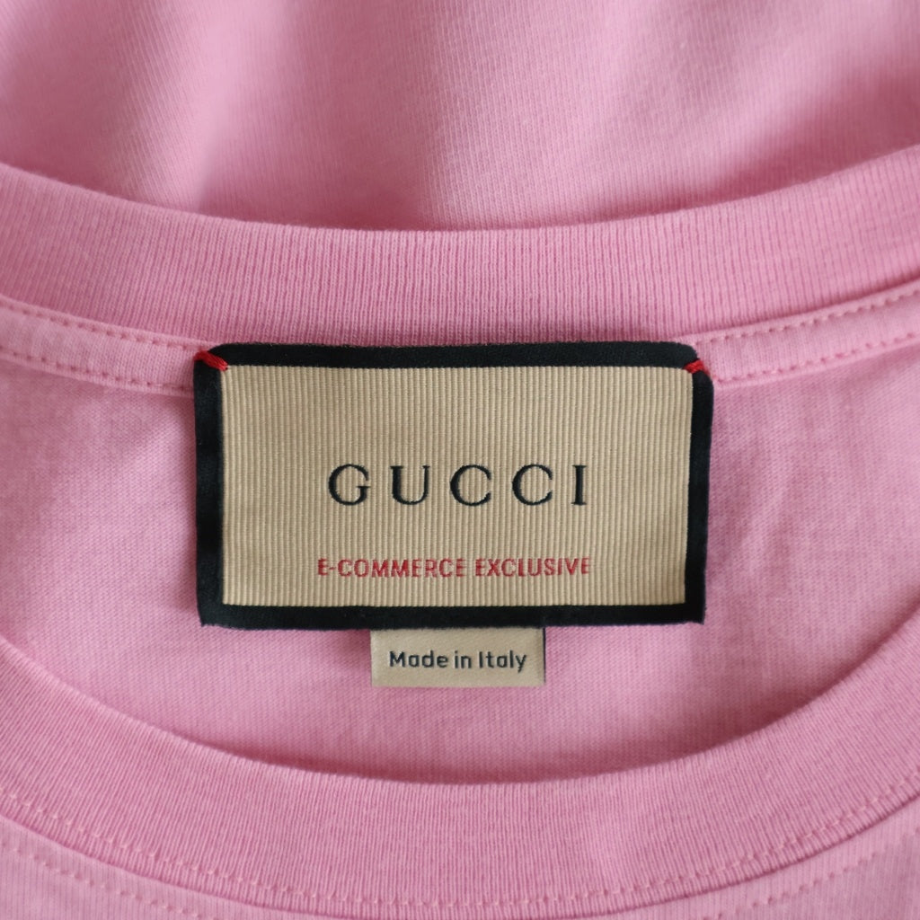 GUCCI(グッチ) Freya Hartas フレイヤハルタス フロントプリント クルーネック 半袖Tシャツ カットソー ピンク 548334 XJDJW