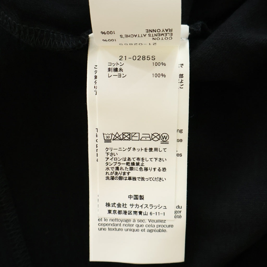 Sacai(サカイ) 21AW ×KAWS EMBROIDERY カウズ コットン ロゴエンブロイダリー クルーネックTシャツ カットソー ブラック 21-0285S