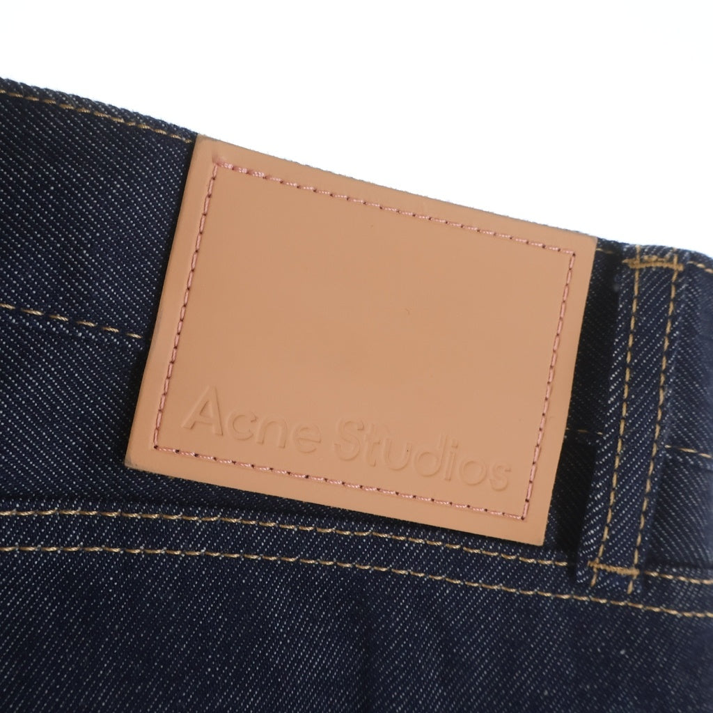 Acne Studios(アクネ ストゥディオズ) 1981M FN New RW BUGGY DENIM PANTS バックロゴパッチ マルチポケット ボタンフライ バギー フィット デニムパンツ インディゴ B00401