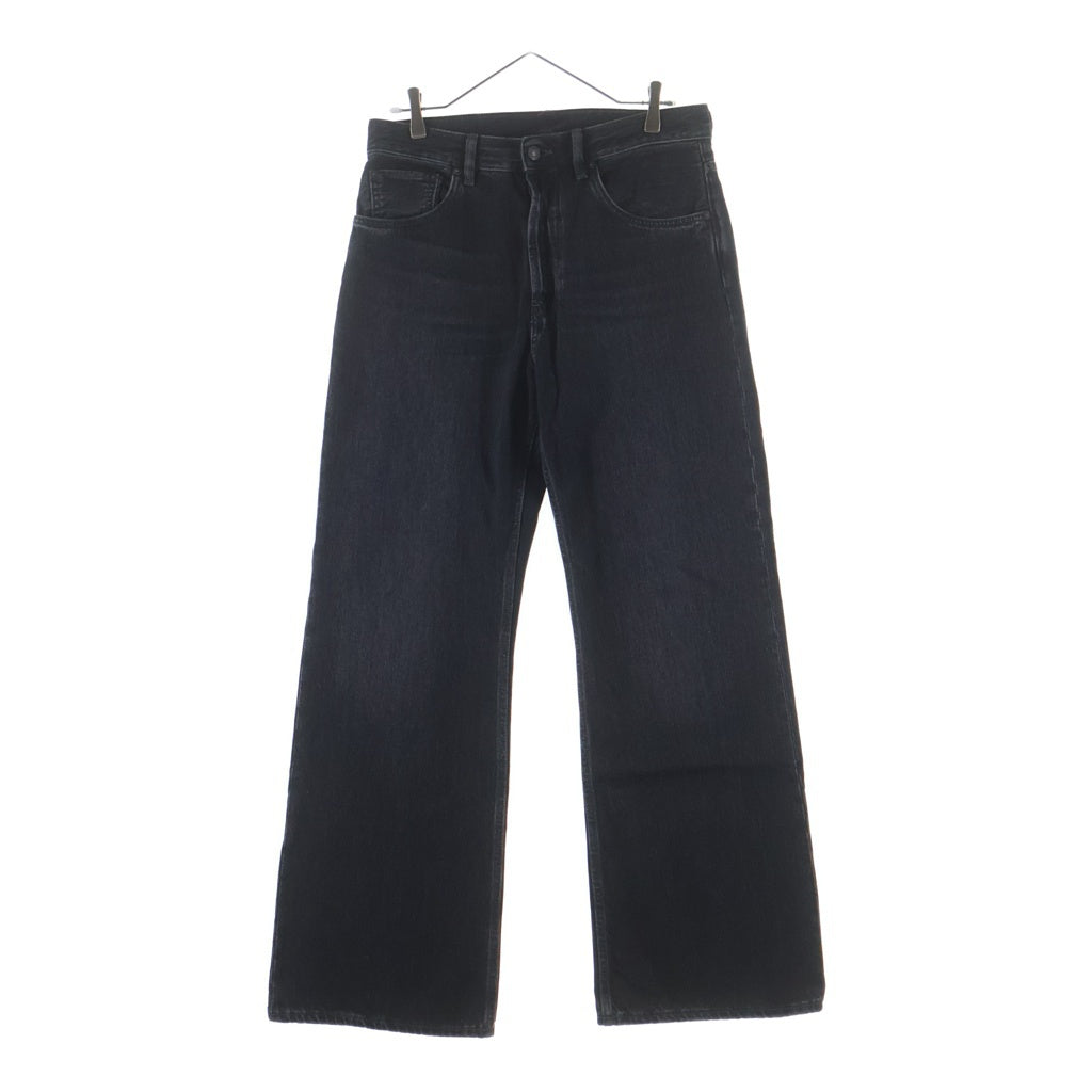 Acne Studios(アクネ ストゥディオズ) 2021M Black LOOSE BOOTCUT JEANS バックロゴパッチ ウオッシュド加工 マルチポケット ボタンフライ ルーズブーツカット デニム パンツ ブラック B00269