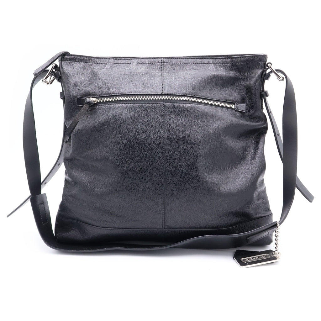 COACH(コーチ) トンプソン チャーム付き レザー シルバー金具 ショルダーバッグ ブラック 70308 レディース