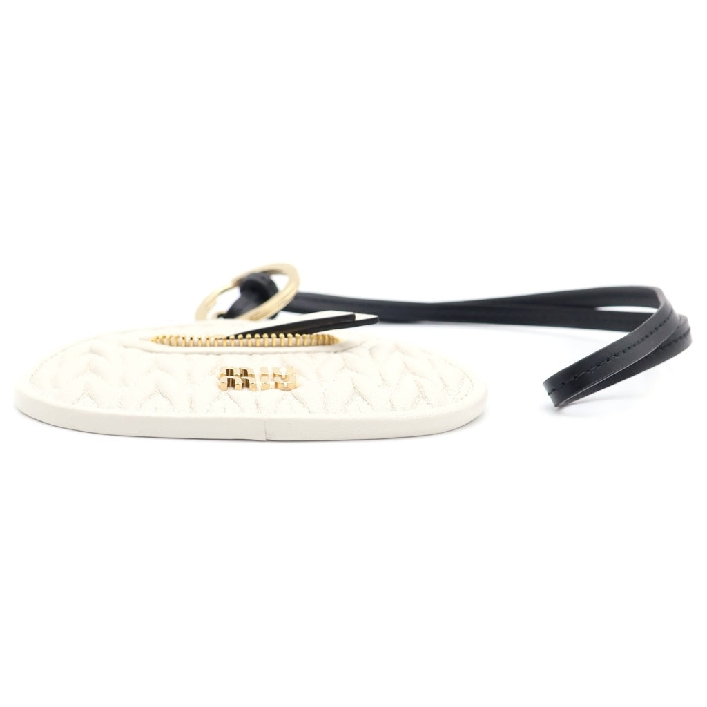 miumiu(ミュウミュウ) TRICK PELLE WANDER KEYCHAIN ワンダー バッグ型 レザーチャーム キーチェーン キーホルダー ホワイト/ブラック 5TL357 2CWB F0009 レディース