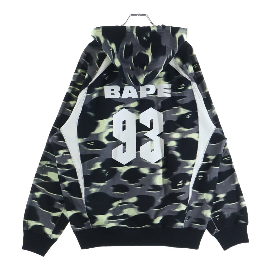 A BATHING APE(アベイシングエイプ) SCREEN CAMO FOOTBALL LOGO RELAXED FIT PULLOVER HOODIE スクリーン カモ フットボール ロゴ リラックスド フィット スウェットパーカー 001PPM301303M