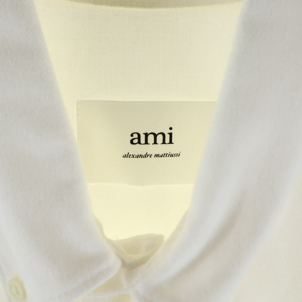 AMI Alexandre Mattiussi(アミアレクサンドルマテュッシ) ハートロゴチャーム ボクシー フィット 長袖シャツ ホワイト SPUSH130.CO0056