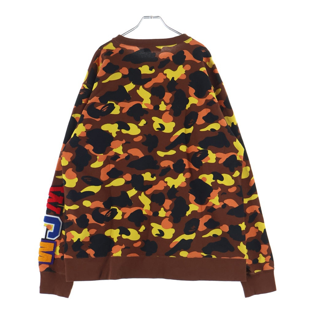 A BATHING APE(アベイシングエイプ) 1ST CAMO SHARK CREWNECK