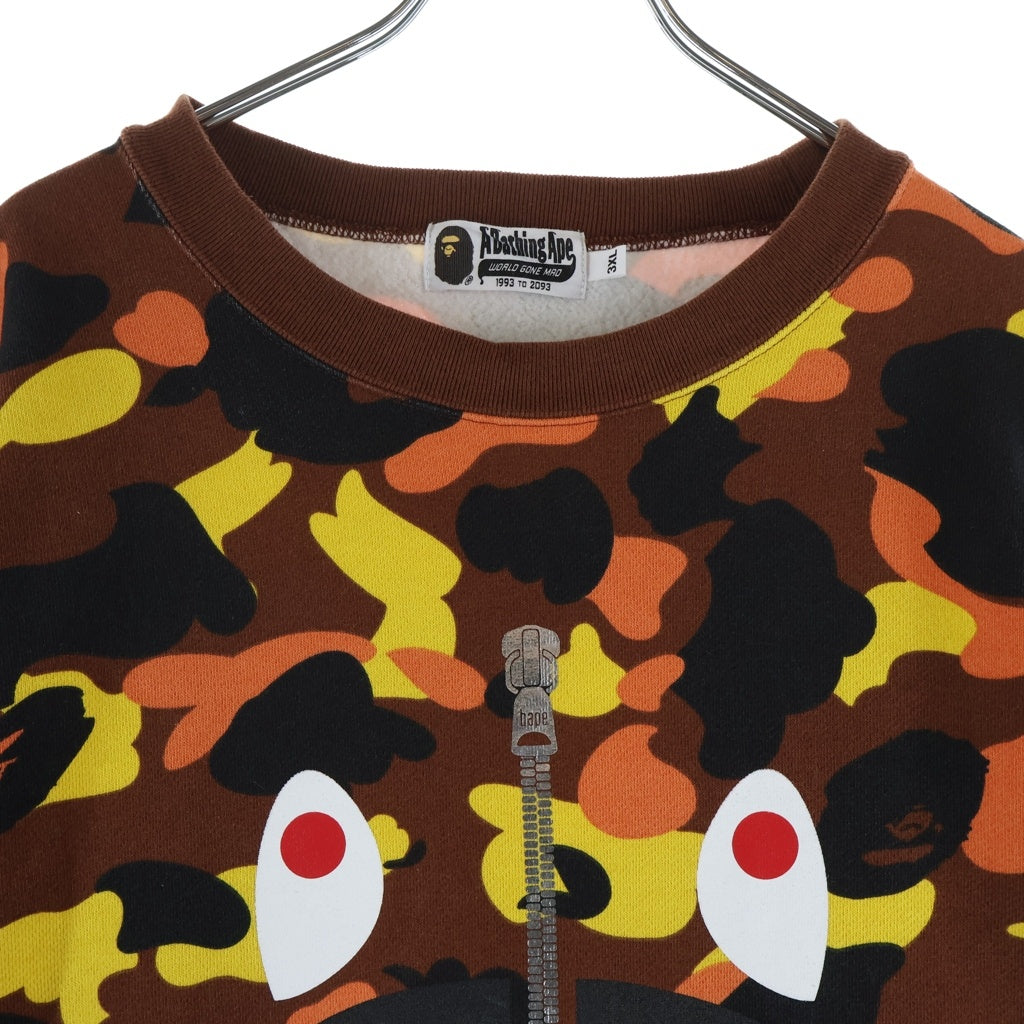 A BATHING APE(アベイシングエイプ) 1ST CAMO SHARK CREWNECK