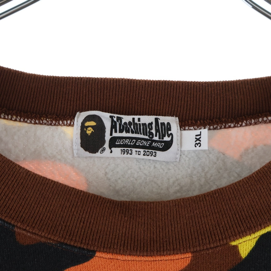 A BATHING APE(アベイシングエイプ) 1ST CAMO SHARK CREWNECK