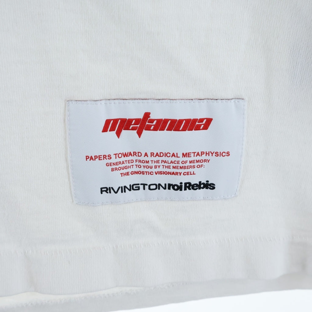 RRR123 RIVINGTON roi Rebis(リヴィントンロイレビス) METANOIA USO CVA TEE メタノイア ウソ シーブイエー ロゴデザインTシャツ 半袖クルーネックカットソー ホワイト